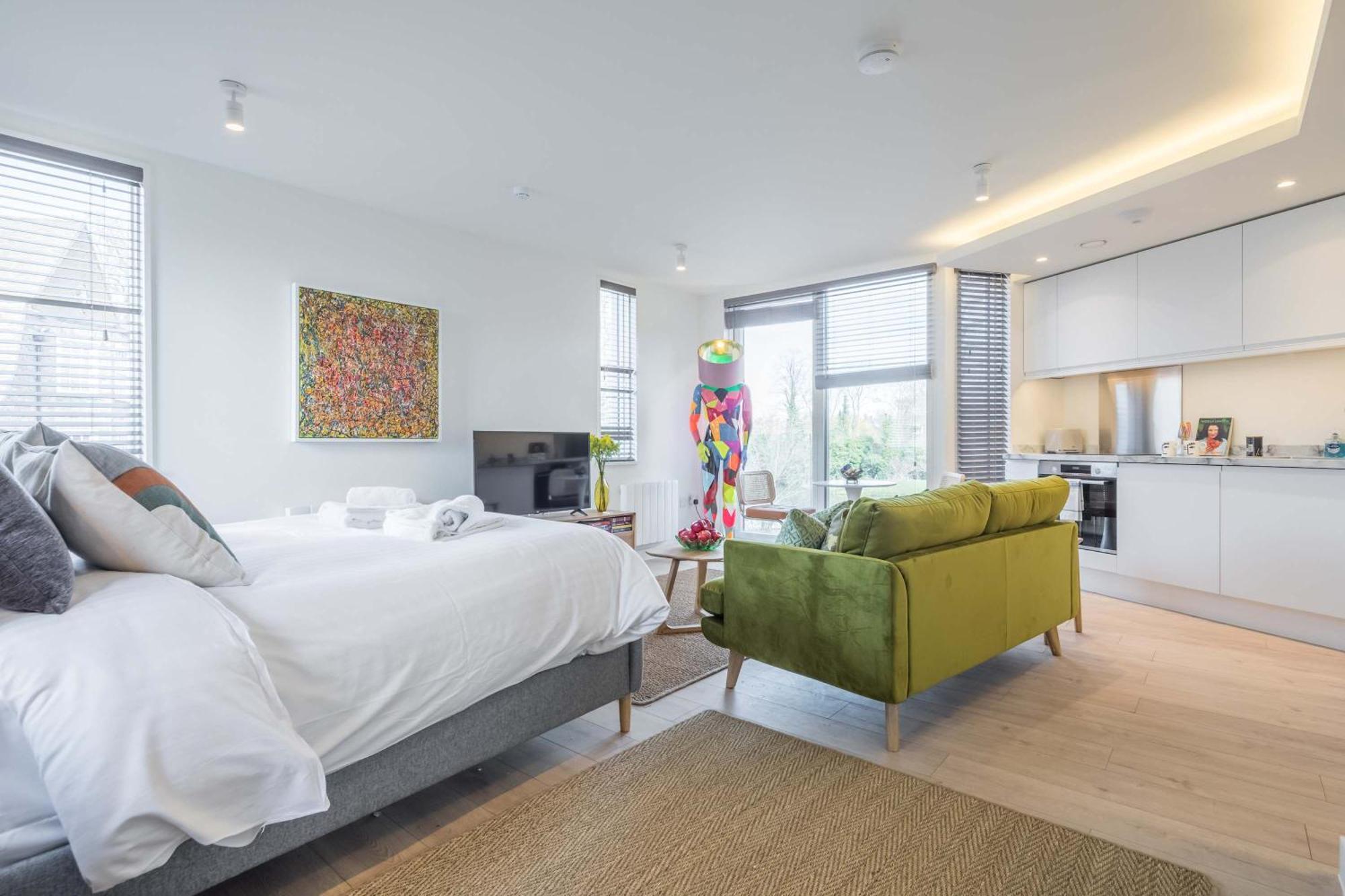 Superb River Views & Parking Apartment Cambridge (Cambridgeshire)
